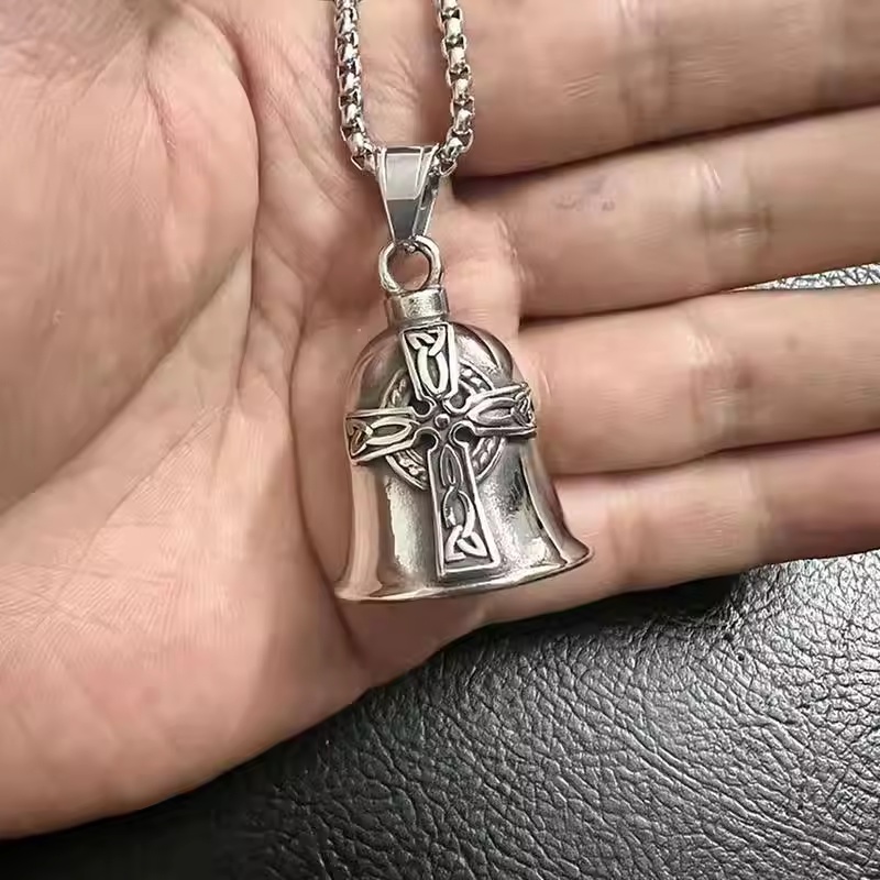 Collana con ciondolo a forma d - Motorcycle Chain recensione e prezzo