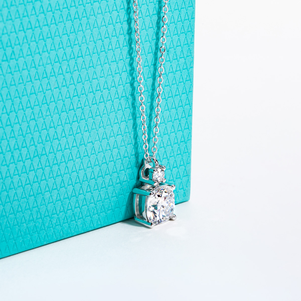 AnuJewel 2ct/2.5ct Taglio Cusc - Ansi Chain recensione e prezzo